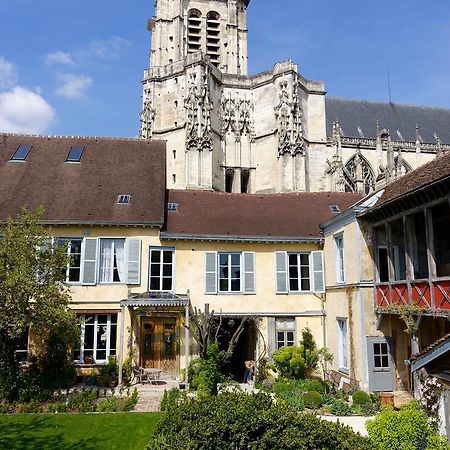 Bed and Breakfast Le Jardin De La Cathedrale Troyes Zewnętrze zdjęcie