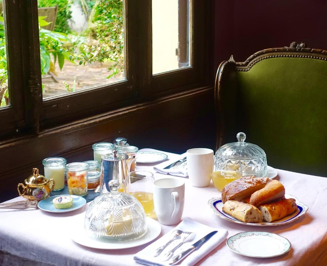 Bed and Breakfast Le Jardin De La Cathedrale Troyes Zewnętrze zdjęcie