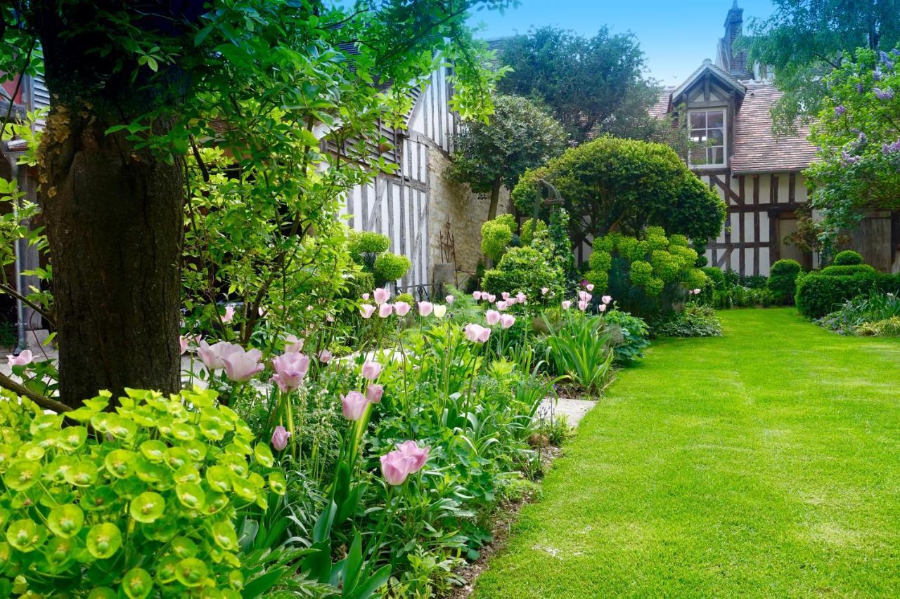 Bed and Breakfast Le Jardin De La Cathedrale Troyes Zewnętrze zdjęcie